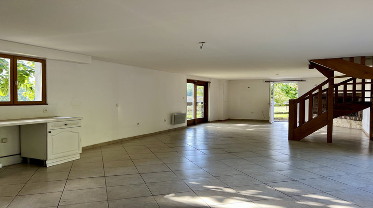 Ma-Cabane - Vente Maison Saint-Pierre-Azif, 112 m²