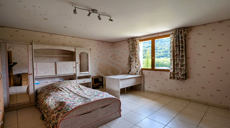 Ma-Cabane - Vente Maison SAINT-PIERRE-D'ALLEVARD, 169 m²