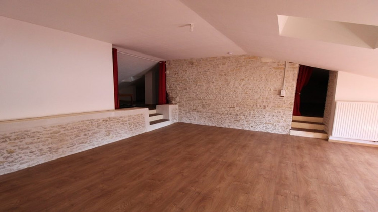 Ma-Cabane - Vente Maison Saint-Pierre-d'Amilly, 188 m²