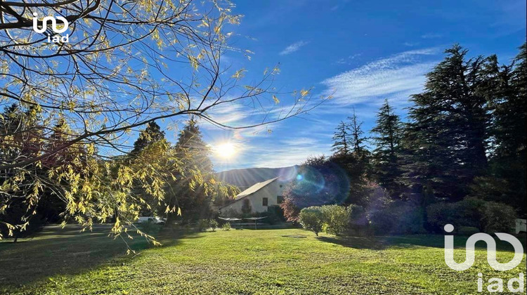 Ma-Cabane - Vente Maison Saint-Pierre-d'Argençon, 470 m²