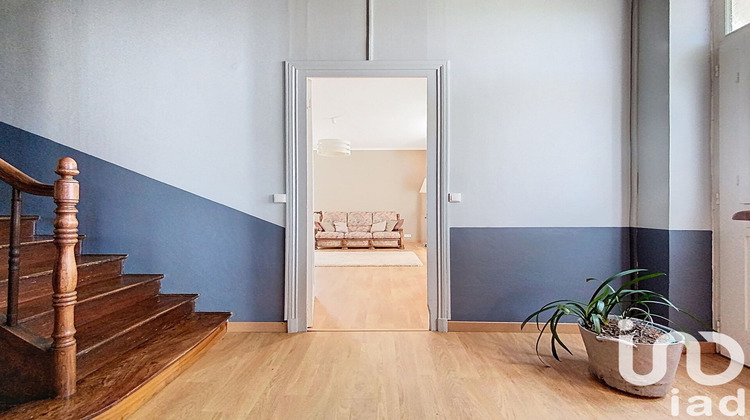 Ma-Cabane - Vente Maison Saint-Pierre-d'Aurillac, 267 m²