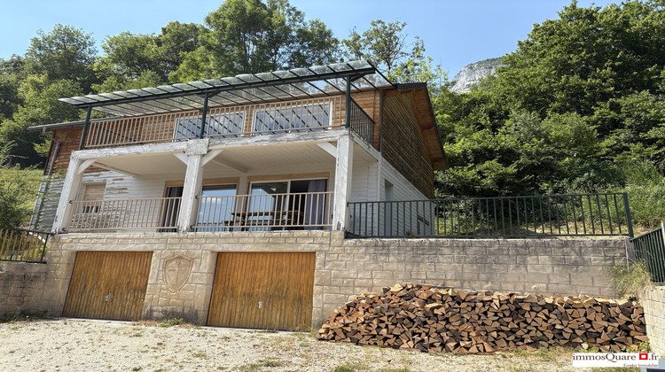 Ma-Cabane - Vente Maison Saint-Pierre-d'Entremont, 140 m²