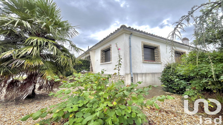 Ma-Cabane - Vente Maison Saint-Pierre-d'Exideuil, 130 m²