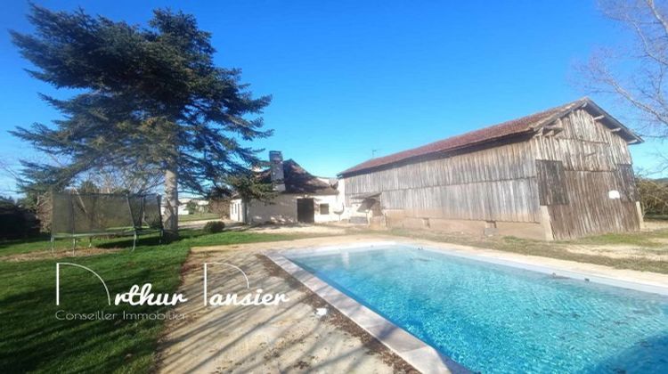 Ma-Cabane - Vente Maison Saint-Pierre-d'Eyraud, 187 m²