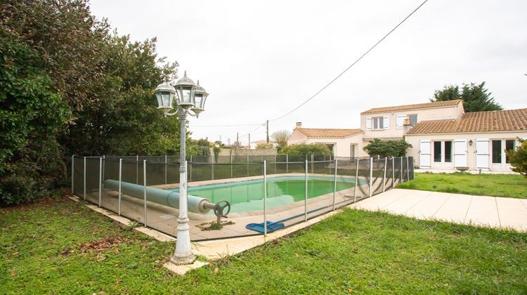 Ma-Cabane - Vente Maison SAINT-PIERRE-D'OLERON, 164 m²