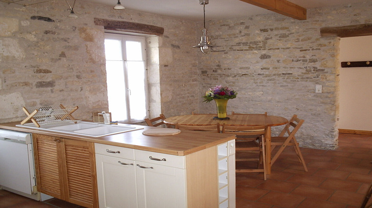 Ma-Cabane - Vente Maison SAINT-PIERRE-D'OLERON, 59 m²