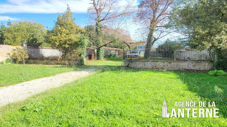 Ma-Cabane - Vente Maison Saint-Pierre-d'Oléron, 368 m²