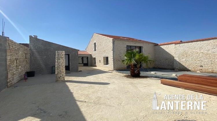 Ma-Cabane - Vente Maison Saint-Pierre-d'Oléron, 150 m²