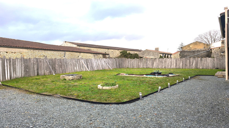 Ma-Cabane - Vente Maison SAINT PIERRE D AMILLY, 119 m²