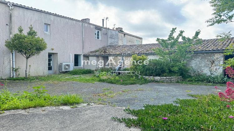 Ma-Cabane - Vente Maison SAINT PIERRE D OLERON, 200 m²