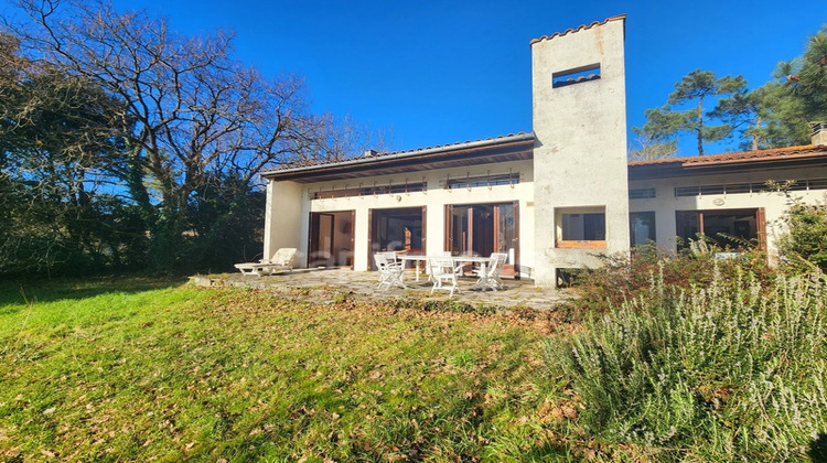 Ma-Cabane - Vente Maison SAINT PIERRE D OLERON, 200 m²