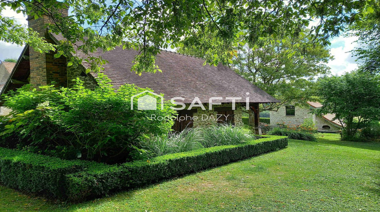 Ma-Cabane - Vente Maison Saint-Pierre-de-Bailleul, 200 m²