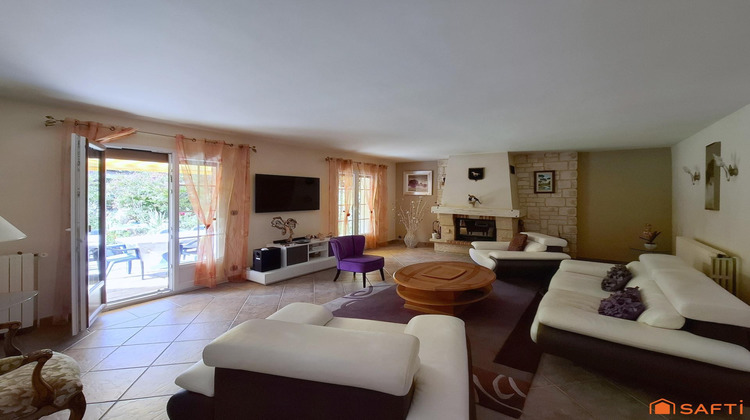 Ma-Cabane - Vente Maison Saint-Pierre-de-Bailleul, 145 m²