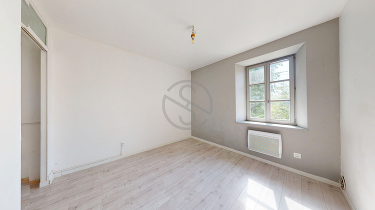 Ma-Cabane - Vente Maison SAINT-PIERRE-DE-BRESSIEUX, 110 m²