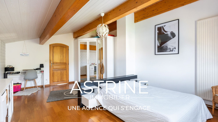 Ma-Cabane - Vente Maison SAINT-PIERRE-DE-CHANDIEU, 200 m²