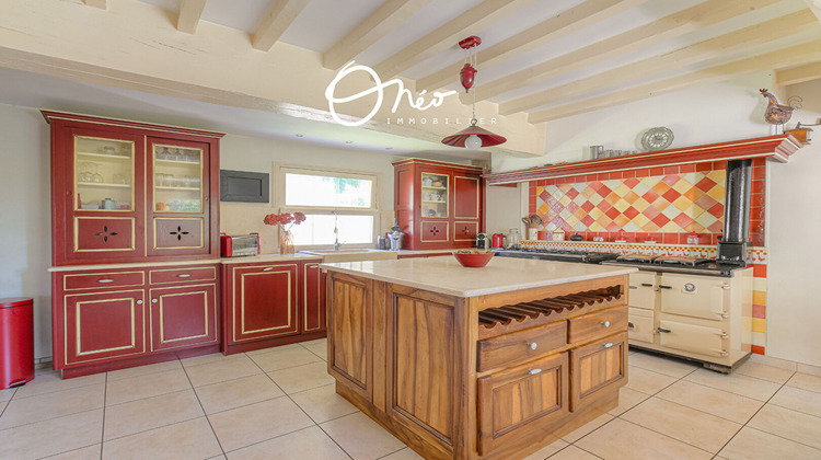Ma-Cabane - Vente Maison SAINT-PIERRE-DE-CHANDIEU, 225 m²