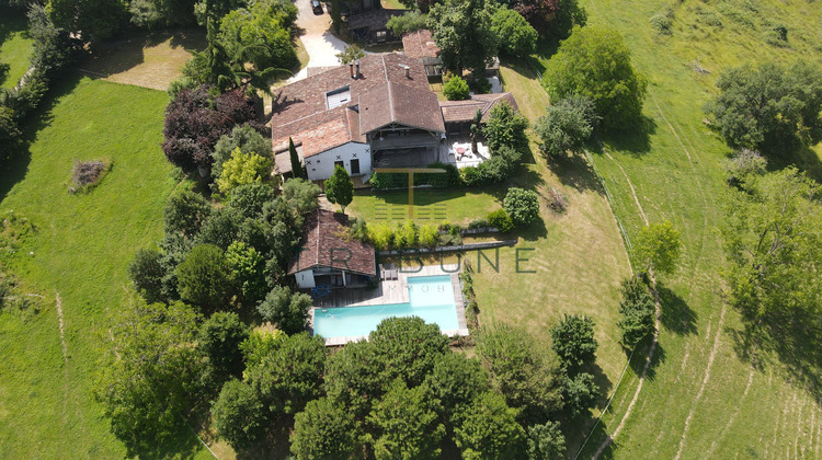 Ma-Cabane - Vente Maison Saint-Pierre-de-Clairac, 330 m²