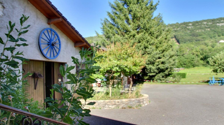 Ma-Cabane - Vente Maison SAINT PIERRE DE CURTILLE, 82 m²