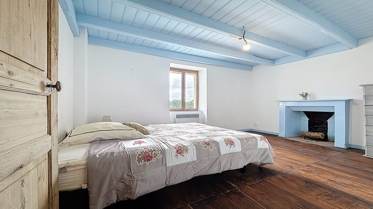 Ma-Cabane - Vente Maison Saint-Pierre-de-Frugie, 154 m²