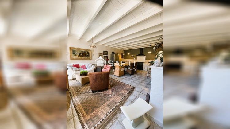 Ma-Cabane - Vente Maison Saint-Pierre-de-Juillers, 218 m²