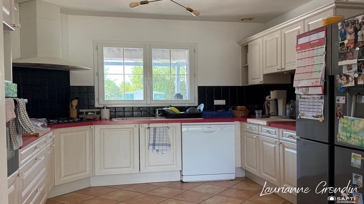 Ma-Cabane - Vente Maison Saint-Pierre-de-l'Isle, 100 m²