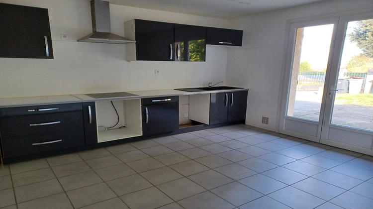 Ma-Cabane - Vente Maison Saint-Pierre-de-Lages, 110 m²