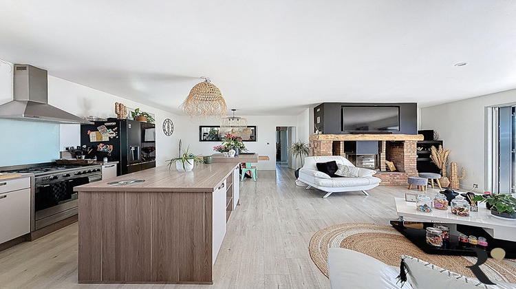 Ma-Cabane - Vente Maison SAINT-PIERRE-DE-LAGES, 185 m²