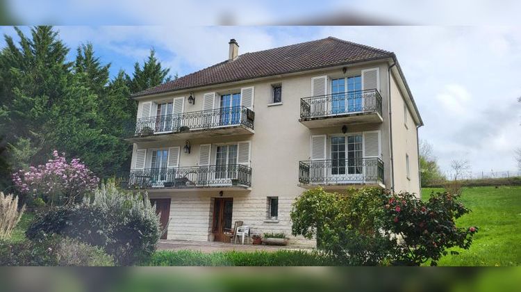 Ma-Cabane - Vente Maison Saint-Pierre-de-Maille, 272 m²