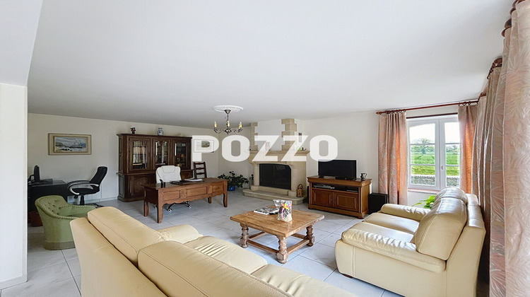 Ma-Cabane - Vente Maison SAINT-PIERRE-DE-SEMILLY, 155 m²