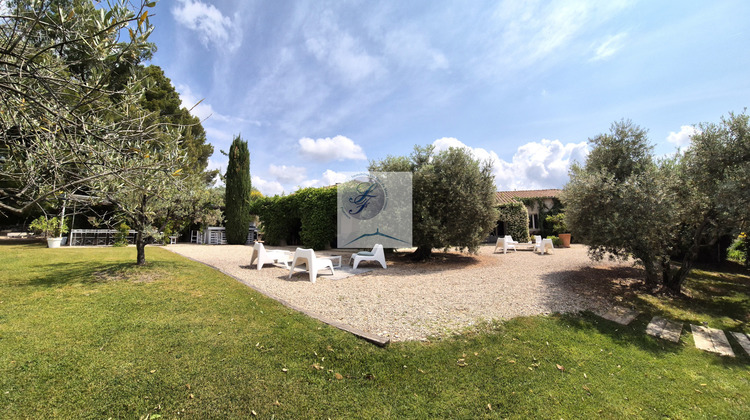 Ma-Cabane - Vente Maison Saint-Pierre-de-Vassols, 200 m²