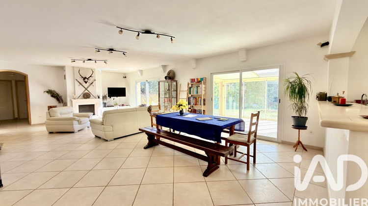 Ma-Cabane - Vente Maison Saint-Pierre-des-Champs, 213 m²