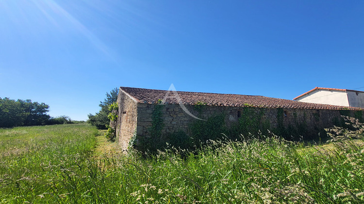 Ma-Cabane - Vente Maison SAINT-PIERRE-DES-ECHAUBROGNES, 215 m²