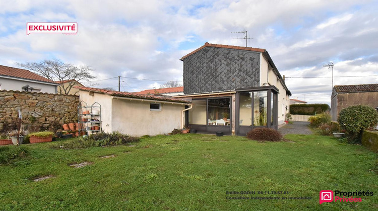 Ma-Cabane - Vente Maison SAINT PIERRE DES ECHAUBROGNES, 153 m²