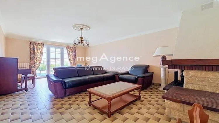 Ma-Cabane - Vente Maison SAINT PIERRE DES ECHAUBROGNES, 110 m²