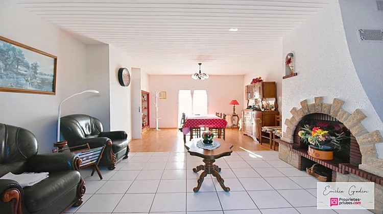 Ma-Cabane - Vente Maison SAINT PIERRE DES ECHAUBROGNES, 105 m²