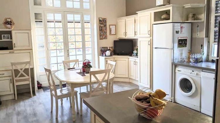 Ma-Cabane - Vente Maison Saint-Pierre-du-Mont, 388 m²