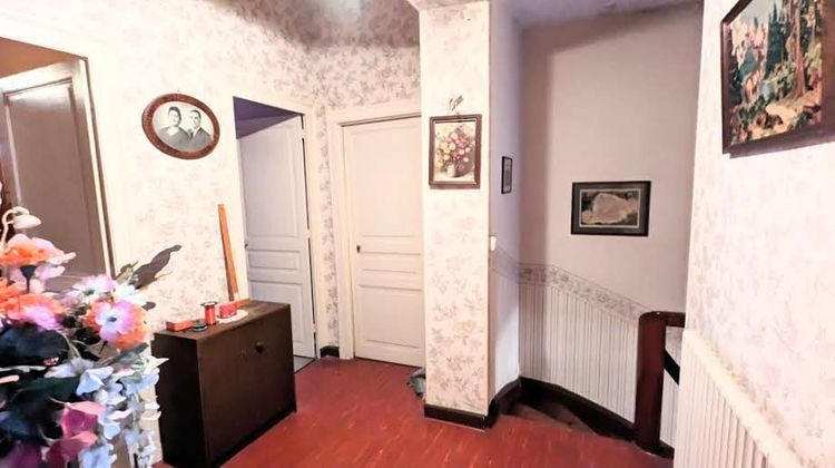 Ma-Cabane - Vente Maison Saint-Pierre-du-Mont, 388 m²