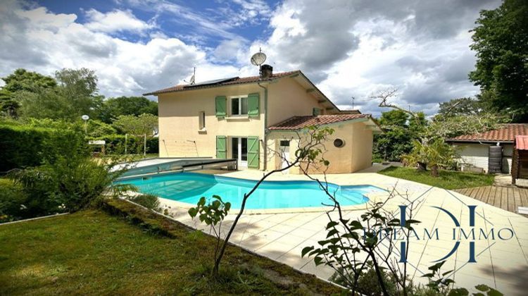 Ma-Cabane - Vente Maison Saint-Pierre-du-Mont, 143 m²