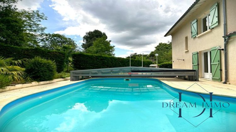 Ma-Cabane - Vente Maison Saint-Pierre-du-Mont, 143 m²