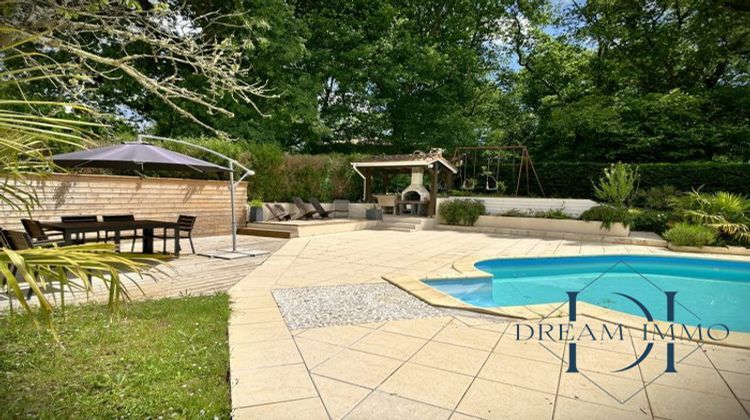 Ma-Cabane - Vente Maison Saint-Pierre-du-Mont, 143 m²