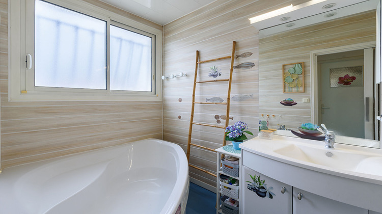 Ma-Cabane - Vente Maison SAINT-PIERRE-DU-MONT, 100 m²