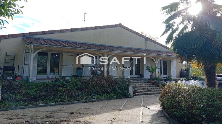 Ma-Cabane - Vente Maison Saint-Pierre-du-Palais, 196 m²