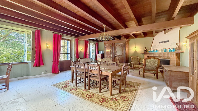 Ma-Cabane - Vente Maison Saint-Pierre-du-Palais, 320 m²