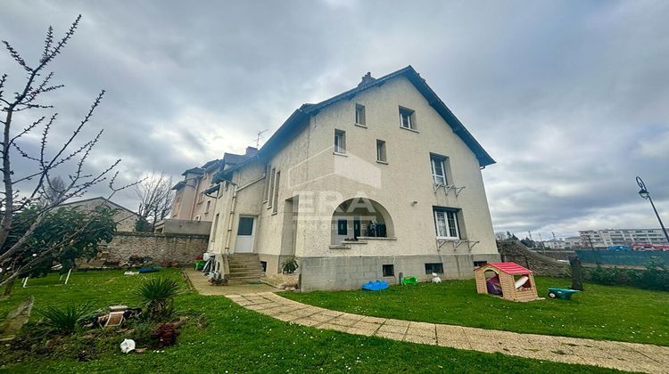 Ma-Cabane - Vente Maison SAINT-PIERRE-DU-PERRAY, 228 m²