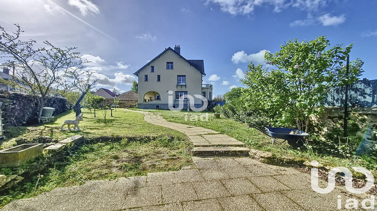 Ma-Cabane - Vente Maison Saint-Pierre-du-Perray, 220 m²