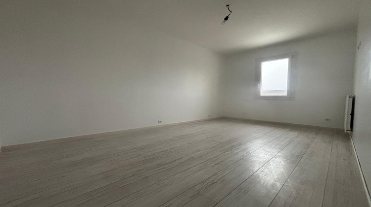 Ma-Cabane - Vente Maison Saint-Pierre-du-Perray, 90 m²