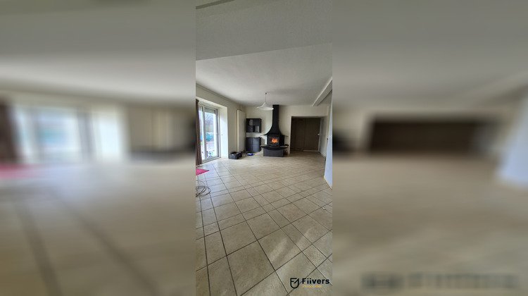 Ma-Cabane - Vente Maison Saint-Pierre-du-Perray, 155 m²