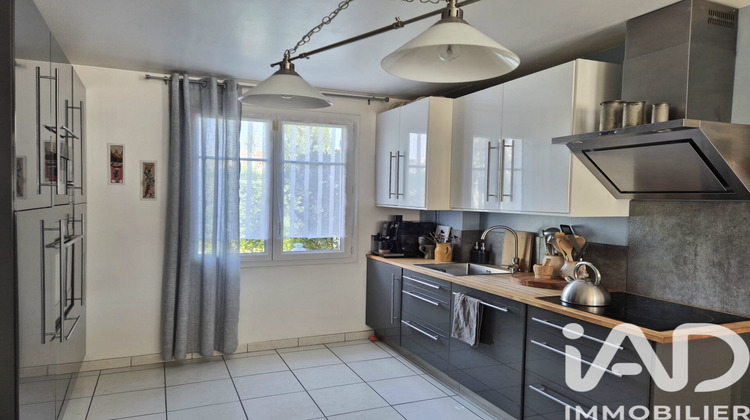 Ma-Cabane - Vente Maison Saint-Pierre-du-Perray, 148 m²
