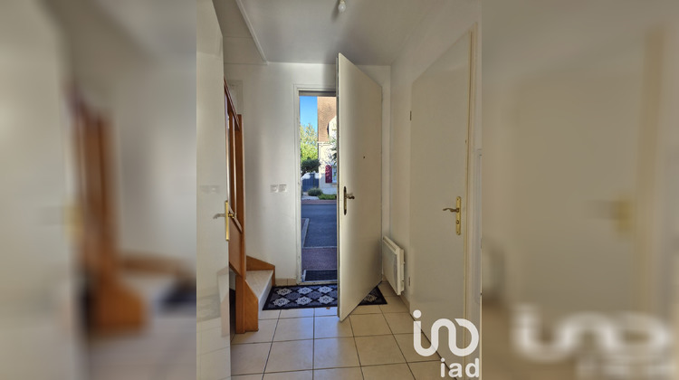 Ma-Cabane - Vente Maison Saint-Pierre-du-Perray, 60 m²