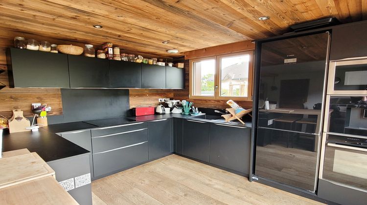 Ma-Cabane - Vente Maison Saint-Pierre-en-Faucigny, 103 m²